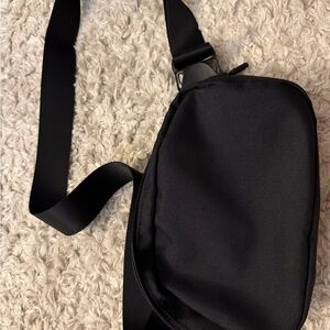 Vera Bradley Lighten up belt bag